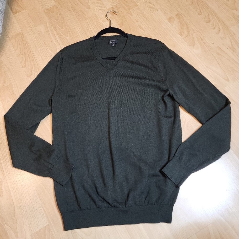 J. Crew MT Merino Wool Green Sweater V-neck Men's Size Medium Tall